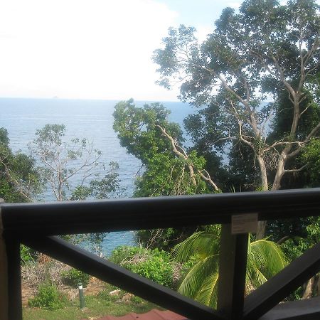 Selesa Tioman -Home Stay Apartments Kampung Genting エクステリア 写真
