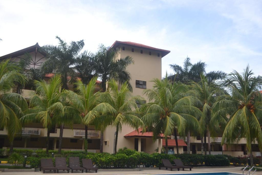 Selesa Tioman -Home Stay Apartments Kampung Genting エクステリア 写真